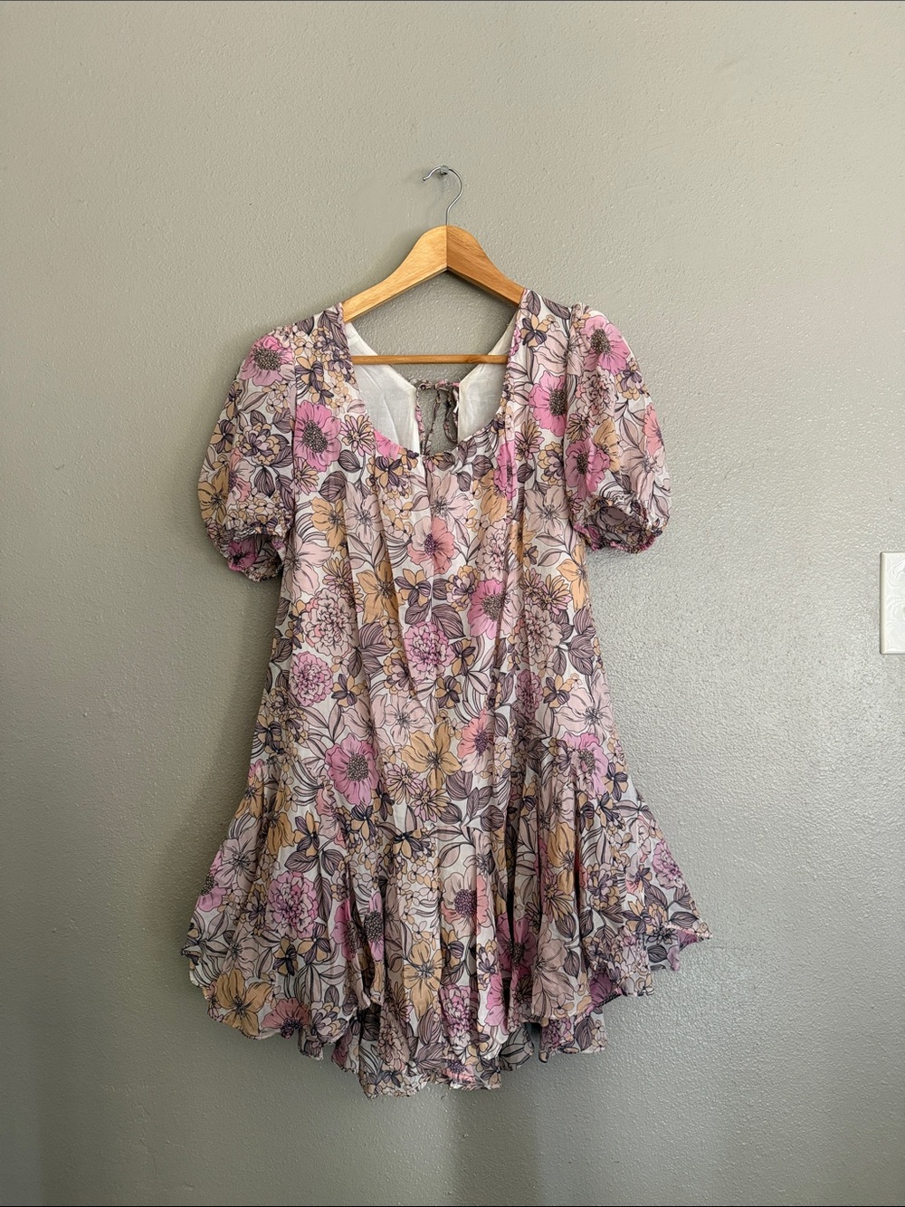 Vici Floral Mini Dress in Pink and Cream